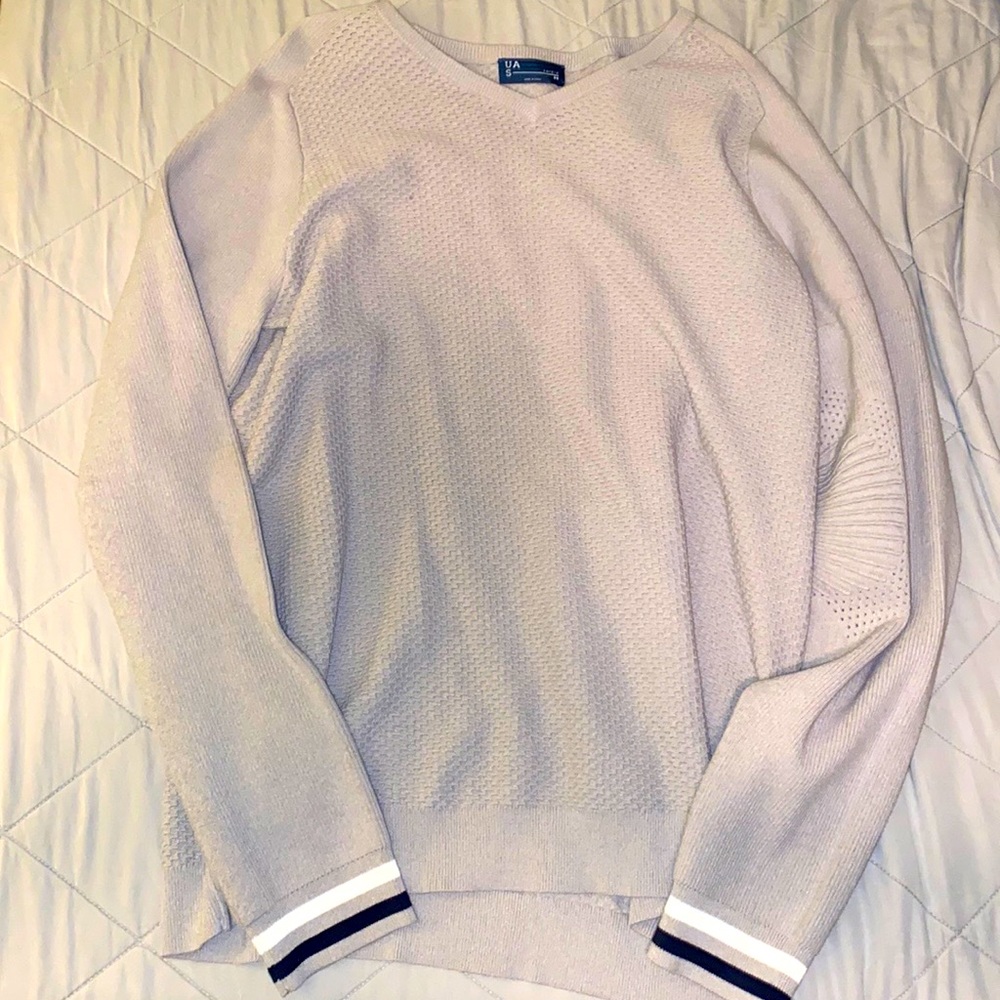wanting to feel warm? This sweater will be the perfect fit!!